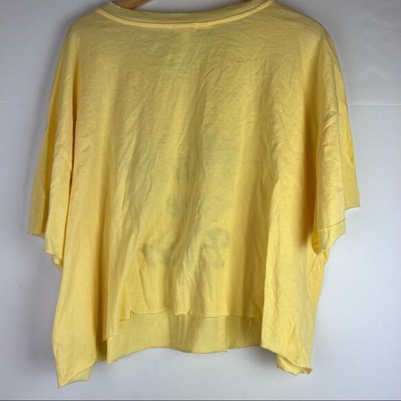 Abound • Oversized Graphic T-shirt - Picture 3 of 6